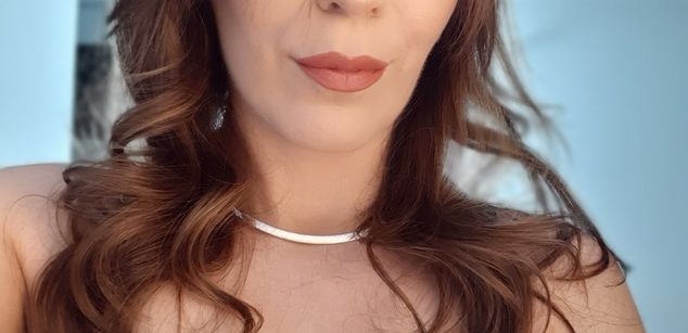 Model - LilyRogers lovely