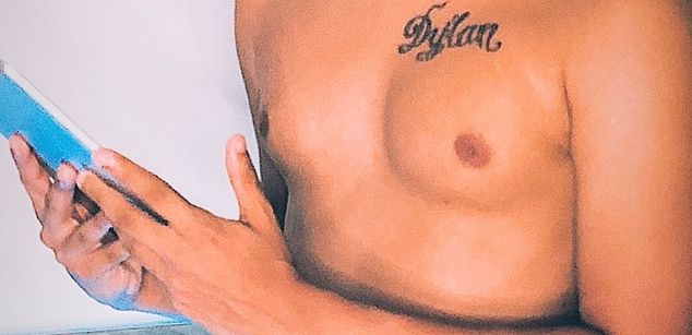 Model - Steven Rogers toys