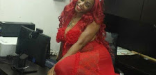 Model - TierraDimples naughty