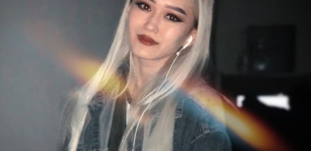 Model - _Emilly_Sweet_ cum