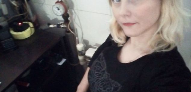 Model - Felicia striptease