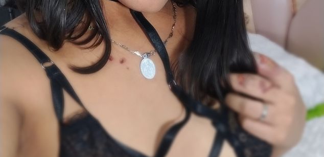 Model - AleishaQueen sonrisa