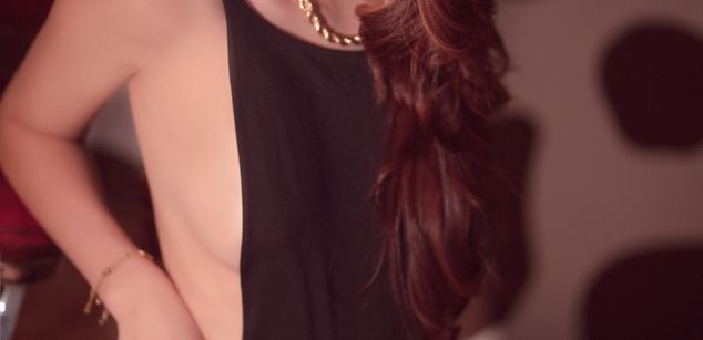 Model - Scarlett Baker latina