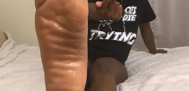 Model - Simone Savage Ebony