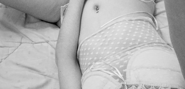 Model - Sandra_hot Hot