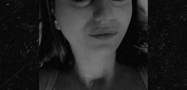 Model - Sara Gomez Blonde