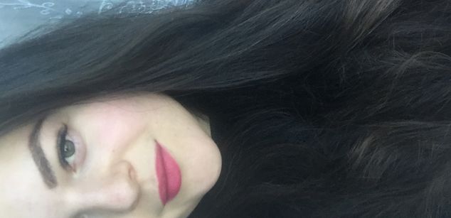 Model - BianessaLay beautiful