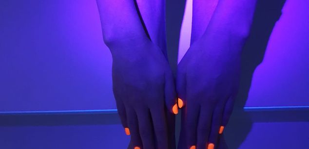 Model - Chloe Rocks feet