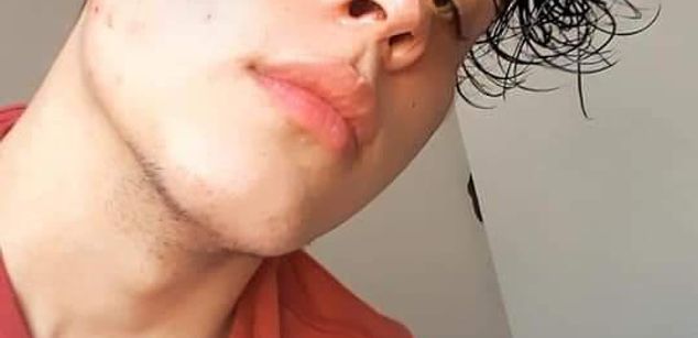 Model - Jared_Roy slave