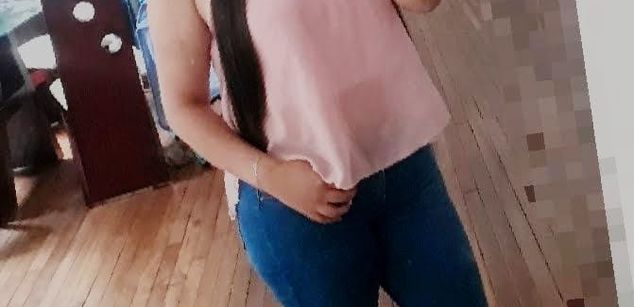 Model - Sofia decker squirt