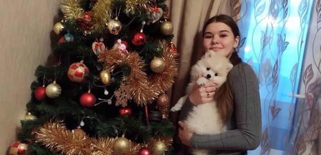 Model - Varvara partying