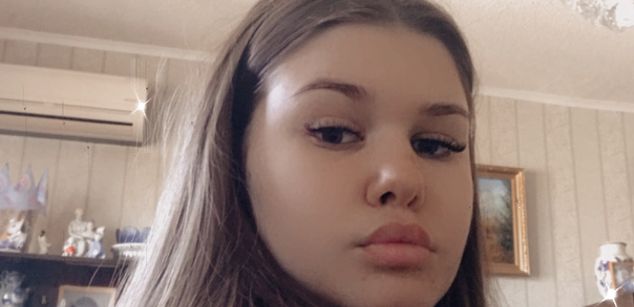 Model - Varvara partying