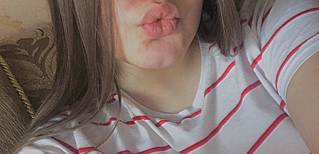 Model - Varvara partying