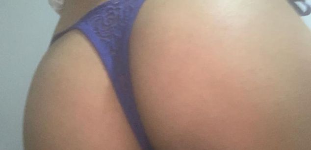 Model - Belen CARD Hot