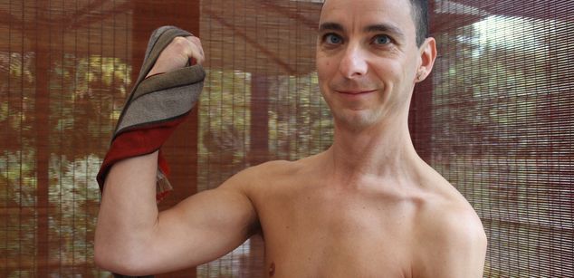 Model - Max Davies SUB