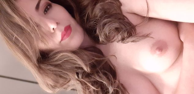 Model - LilyRogers lovely