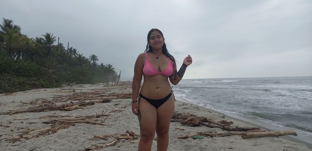 Model - antonellasea dirty