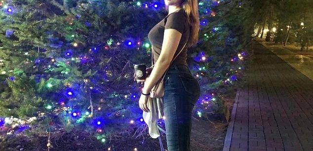 Model - Young Fox stockings