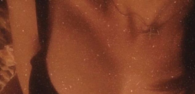 Model - Cherry177 18