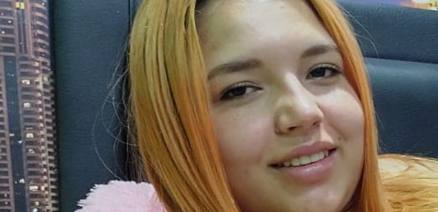 Model - BustyNatural4U slave