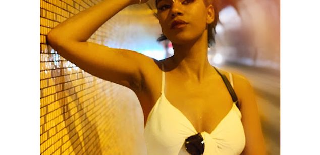 Model - BlackVelvetX masturbation