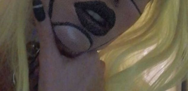 Model - AngeliqueNoir fetish