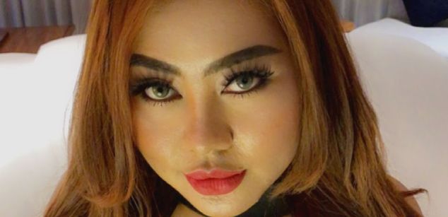 Model - Asian Anal Queen dildo