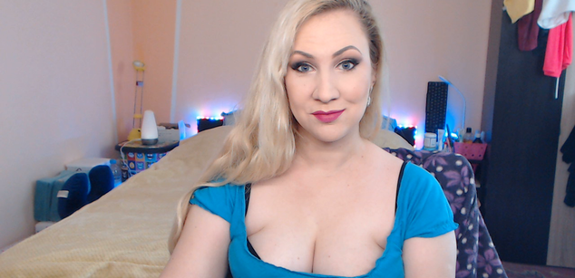 Model - Miss Lexy Gold findom