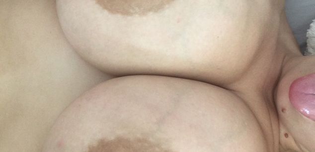 Model - cuminme07 domination