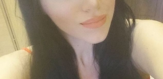 Model - JolieSophie sexy