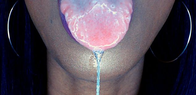 Model - Simone Savage Ebony