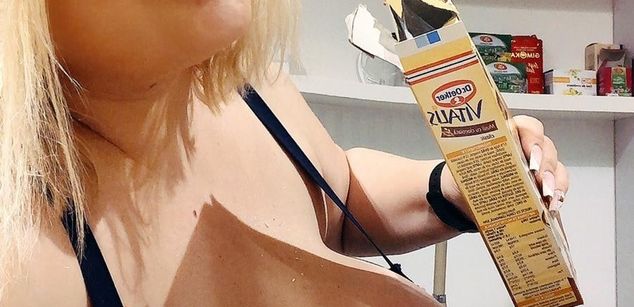 Model - BritneyStone BBW