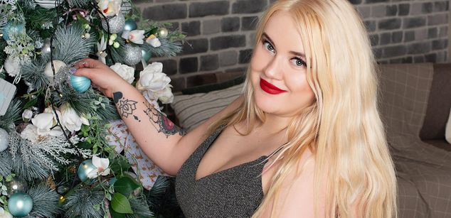 Model - Kate_Jen cum