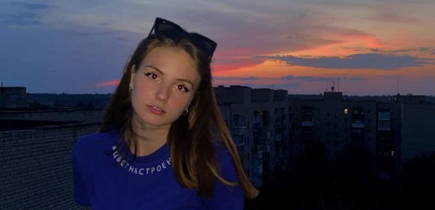 Model - Alinasweetgirl cum