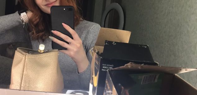 Model - Minimiss charm