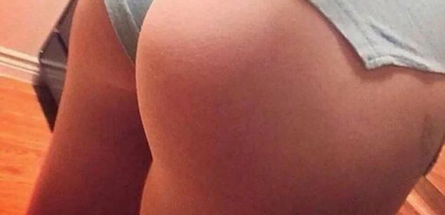 Model - EmmaRoss babyface