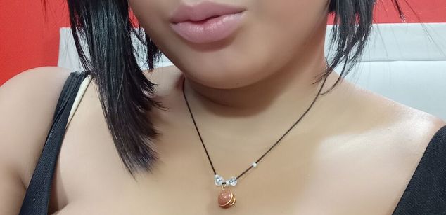 Model - KataBoswell bondage