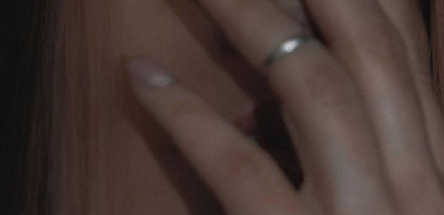 Model - Cherry mature