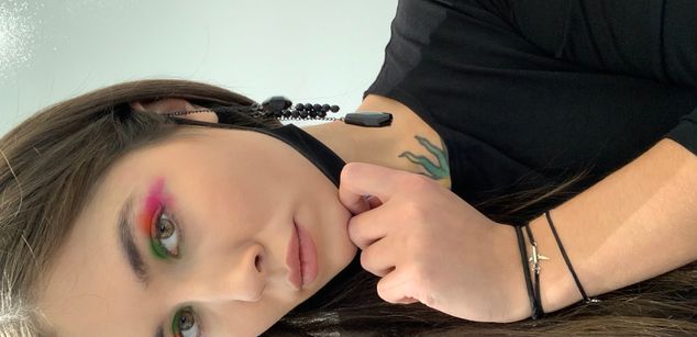 Model - Just call me Fire rock