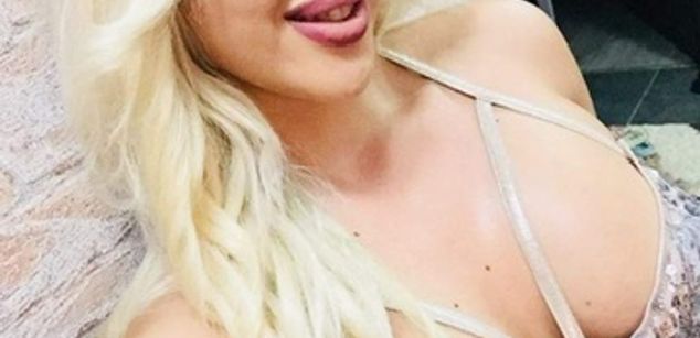 Model - raysa orgasm