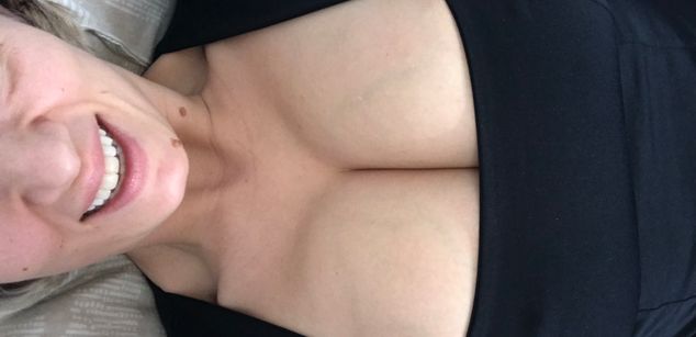 Model - cuminme07 domination