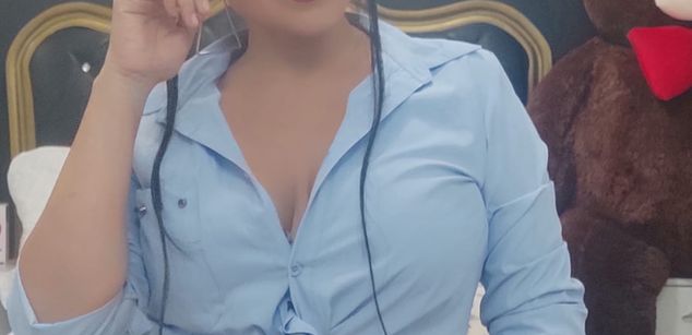 Model - Rita Spencer anal