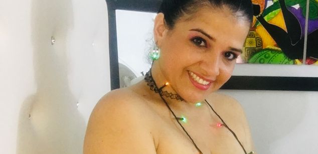 Model - GlendaStar feet