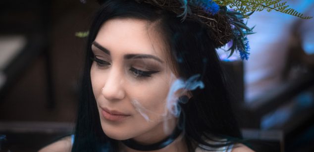 Model - Empress Akira boots