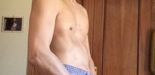 Model - SpanishHammer bigcock