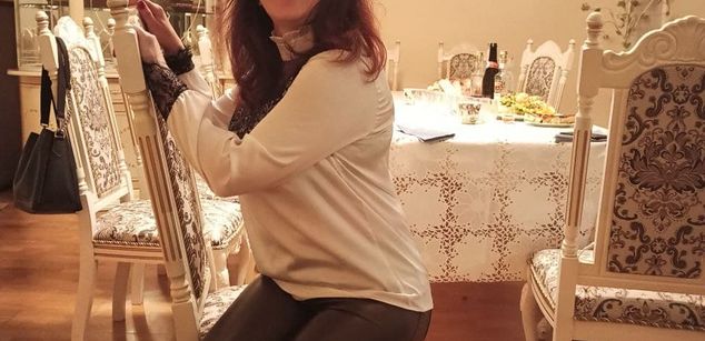 Model - BellisimaAh pantyhose