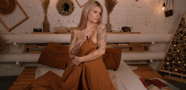 Model - Jia Lava bdsm