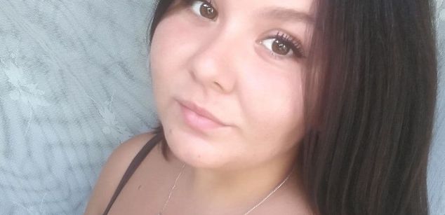 Model - Sidney_Anna cum