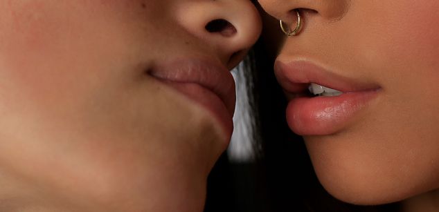 Model - KayleAndIvy couple