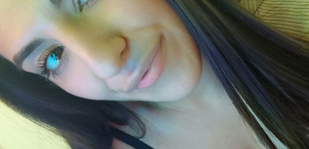 Model - Bonnie X slaps